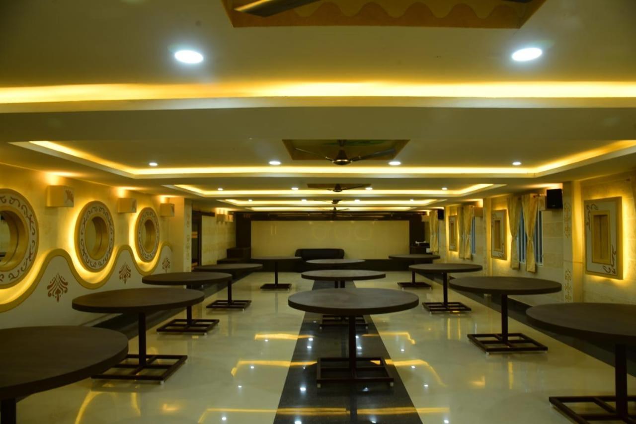 Vaishnavi Residency Tiptur Hotel Tarikere Exterior foto